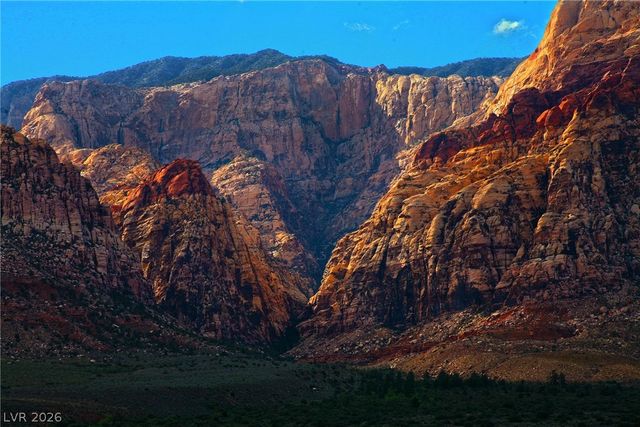 11733 Via Esperanza Avenue, Las Vegas, NV 89138