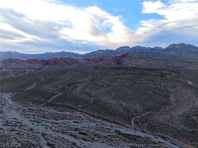 11733 Via Esperanza Avenue, Las Vegas, NV 89138