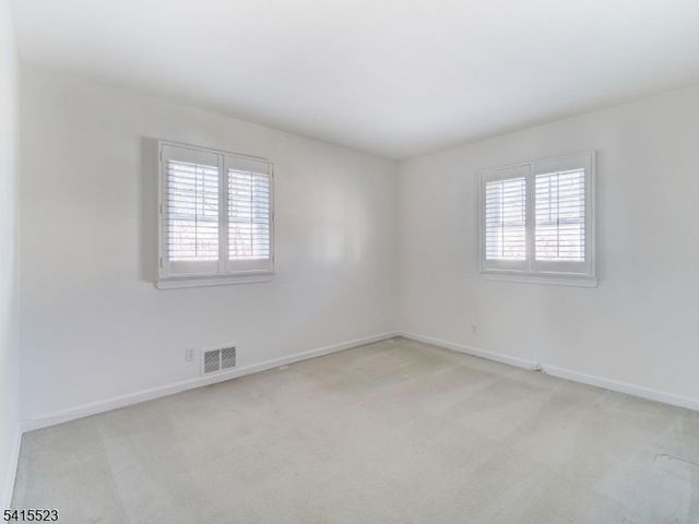 15 Walnut St, Chatham Boro, NJ 07928