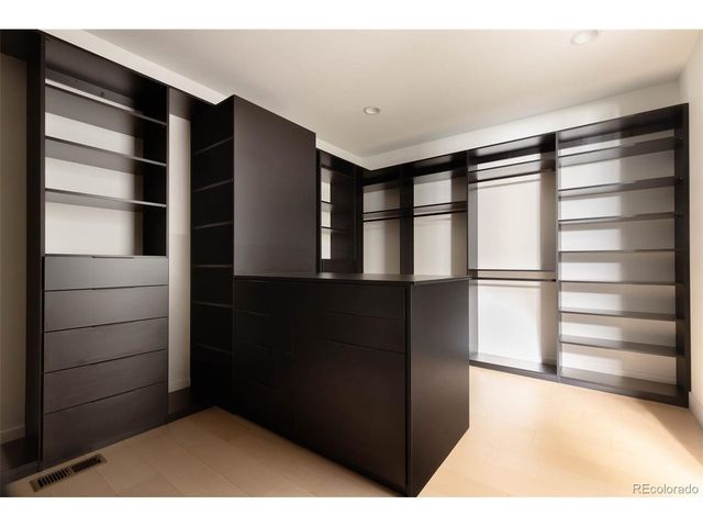 9968 E 63rd Dr, Denver, CO 80238