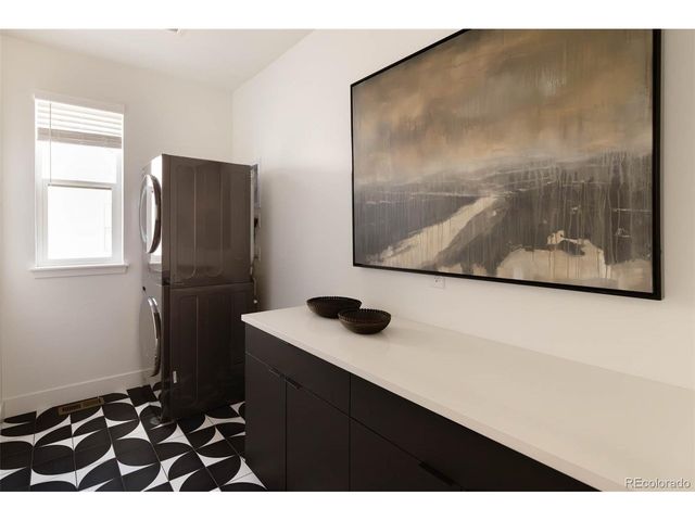 9968 E 63rd Dr, Denver, CO 80238