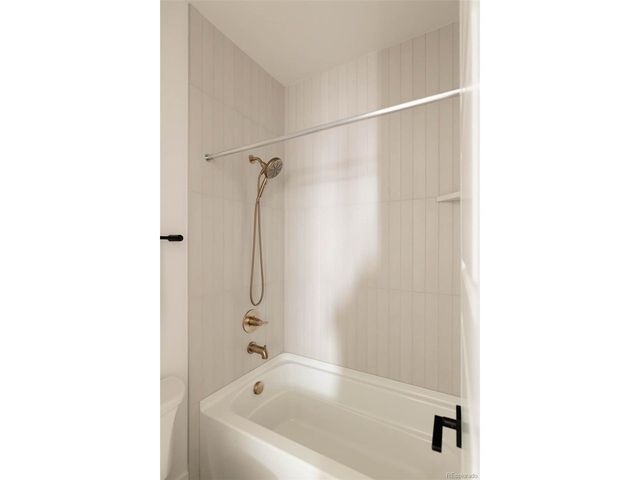 9968 E 63rd Dr, Denver, CO 80238