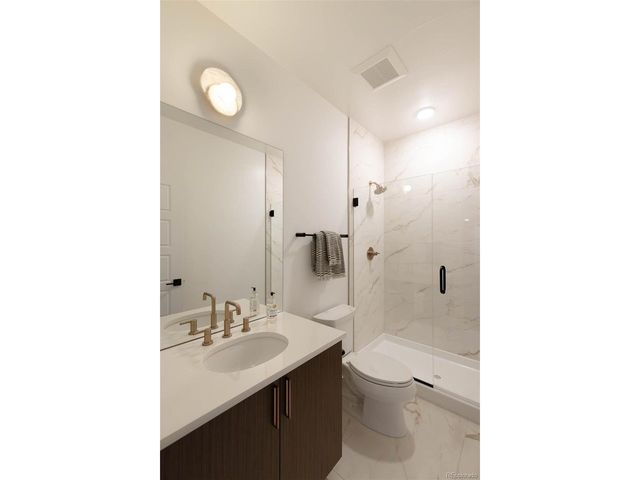 9968 E 63rd Dr, Denver, CO 80238