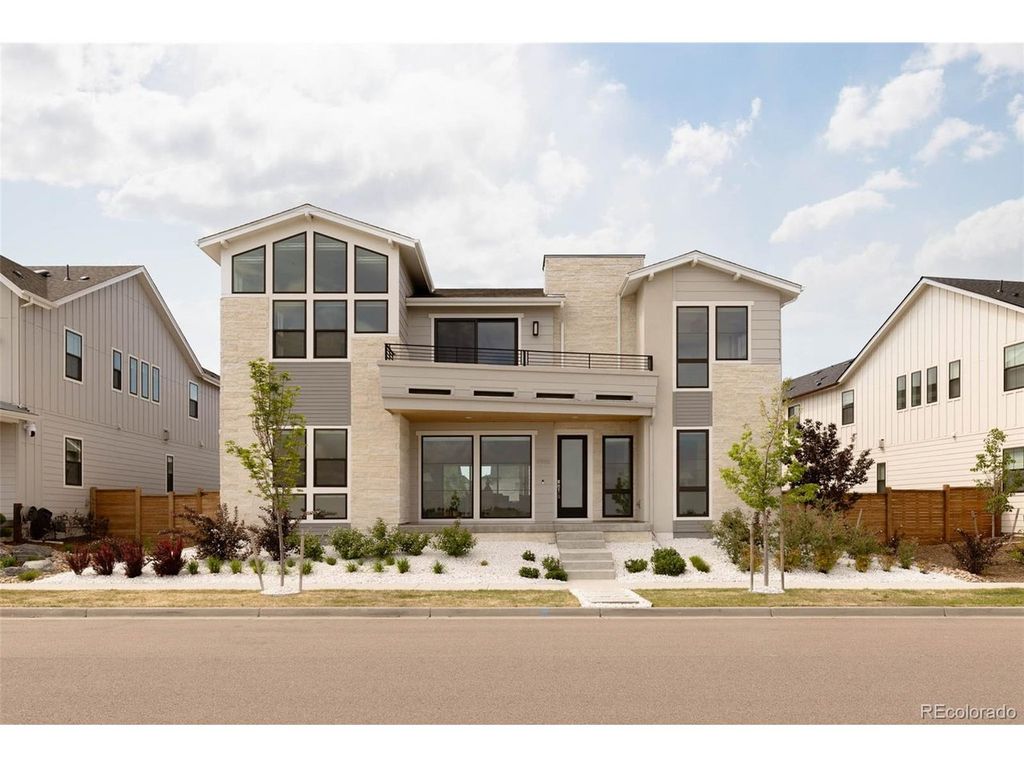 9968 E 63rd Dr, Denver, CO 80238