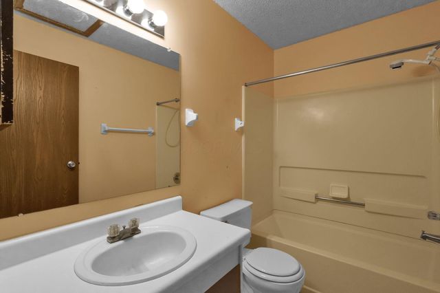 1730 Ridgebury Drive, 139D, Hilliard, OH 43026