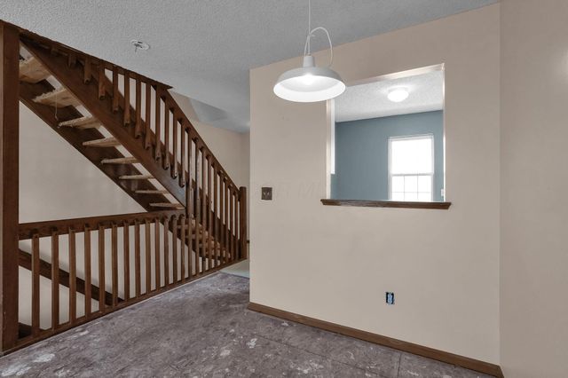 1730 Ridgebury Drive, 139D, Hilliard, OH 43026