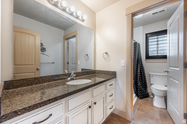 8026 S CRICKET LN, West Jordan, UT 84081