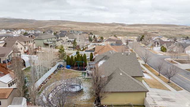 8026 S CRICKET LN, West Jordan, UT 84081