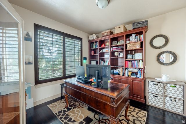 8026 S CRICKET LN, West Jordan, UT 84081