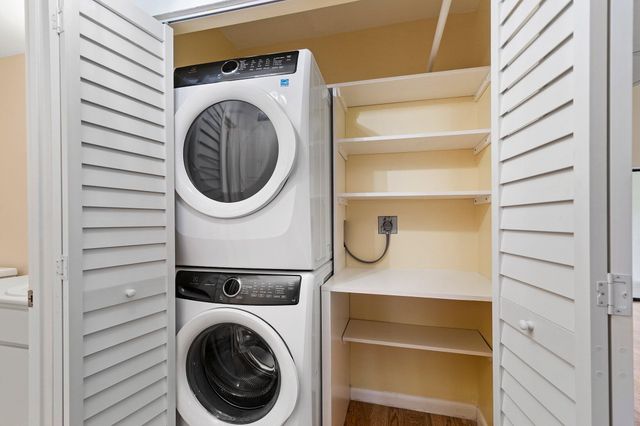 7711 SE Sugar Sand Circle E 33455, Hobe Sound, FL 33455