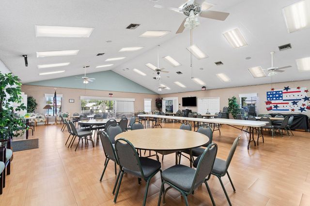 7711 SE Sugar Sand Circle E 33455, Hobe Sound, FL 33455