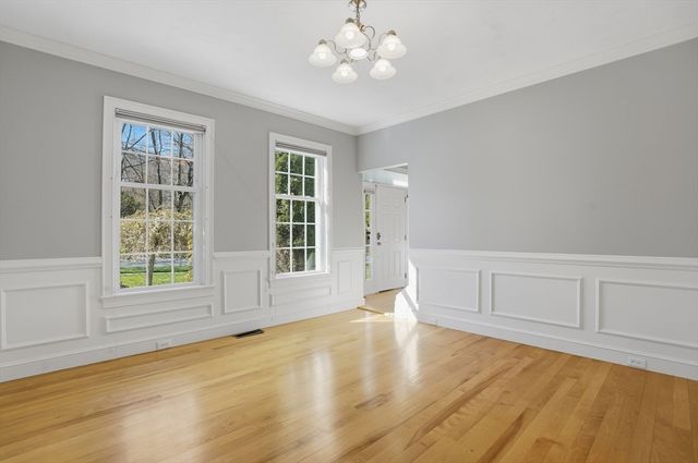 14 Mark Circle, Holden, MA 01520