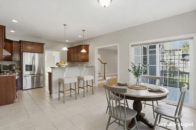14 Mark Circle, Holden, MA 01520