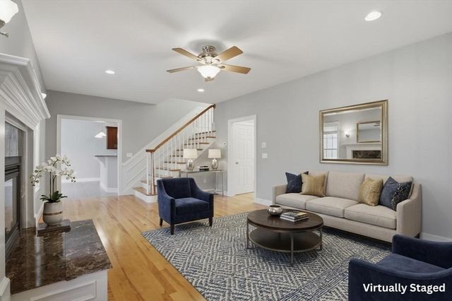 14 Mark Circle, Holden, MA 01520