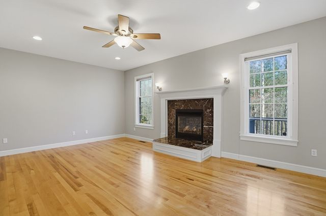 14 Mark Circle, Holden, MA 01520