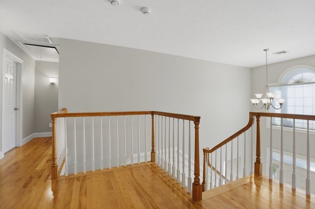 14 Mark Circle, Holden, MA 01520