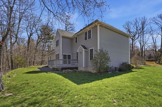 14 Mark Circle, Holden, MA 01520