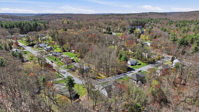14 Mark Circle, Holden, MA 01520