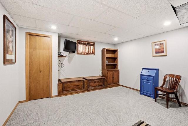 2006 W Wedgewood Ave, Spokane, WA 99208