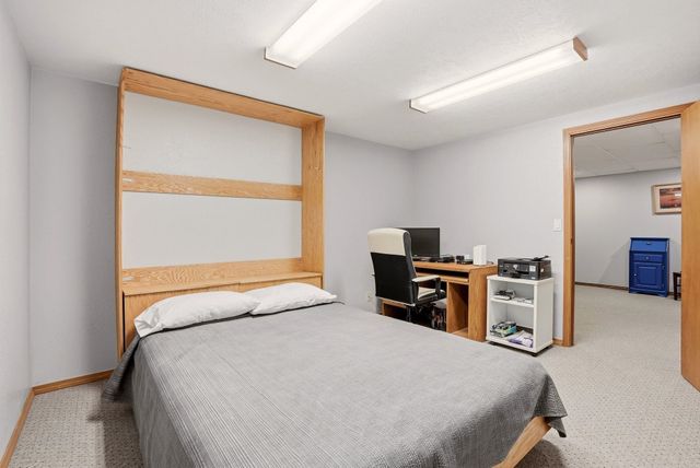 2006 W Wedgewood Ave, Spokane, WA 99208