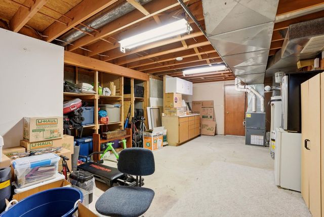 2006 W Wedgewood Ave, Spokane, WA 99208