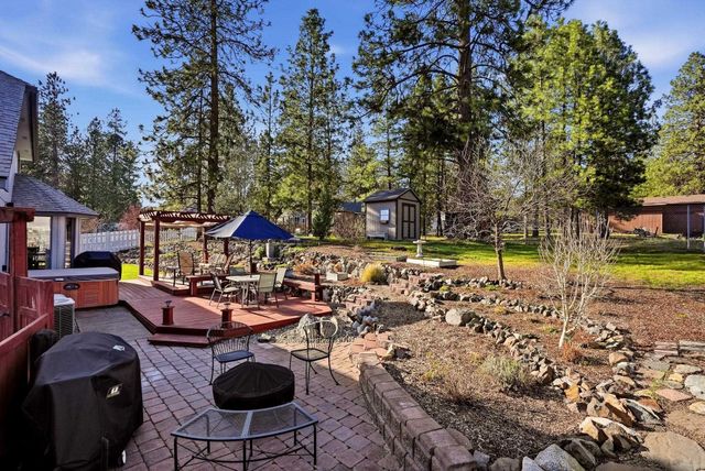 2006 W Wedgewood Ave, Spokane, WA 99208