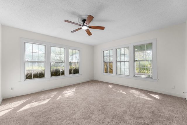 1609 Walworth Street, Greenville, TX 75401