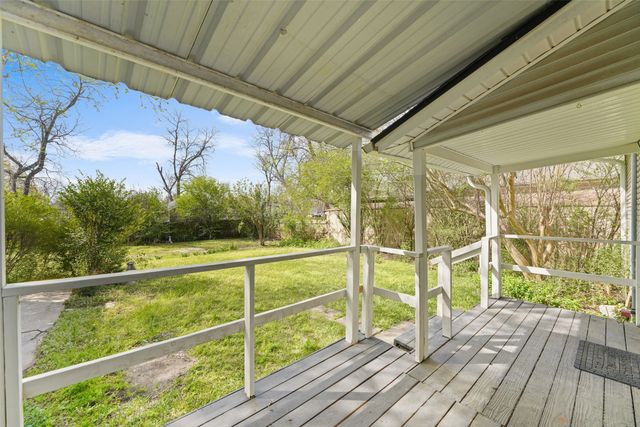 1609 Walworth Street, Greenville, TX 75401