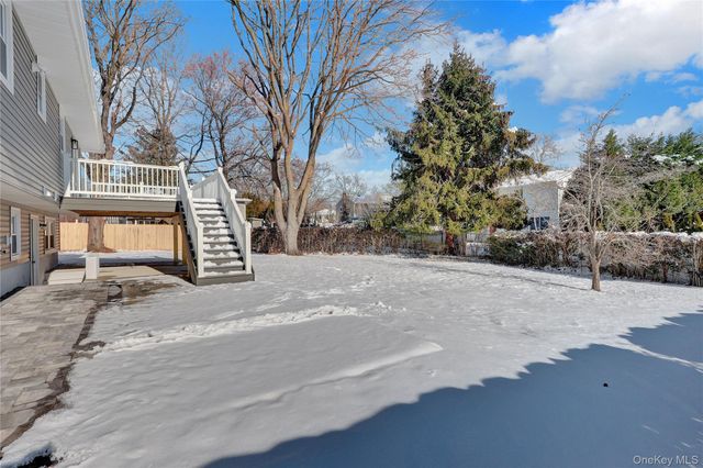 3 Jayne Avenue, Melville, NY 11747