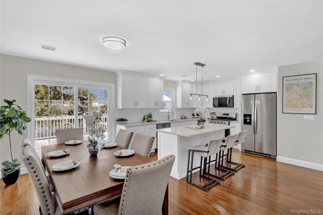 3 Jayne Avenue, Melville, NY 11747