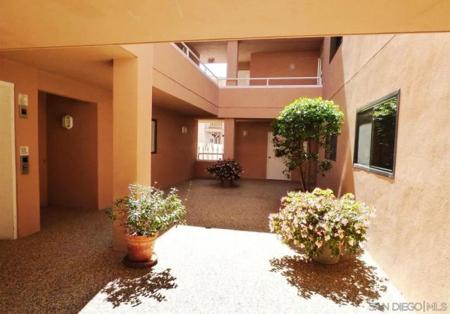 1115 Pearl Street 6, La Jolla, CA 92037