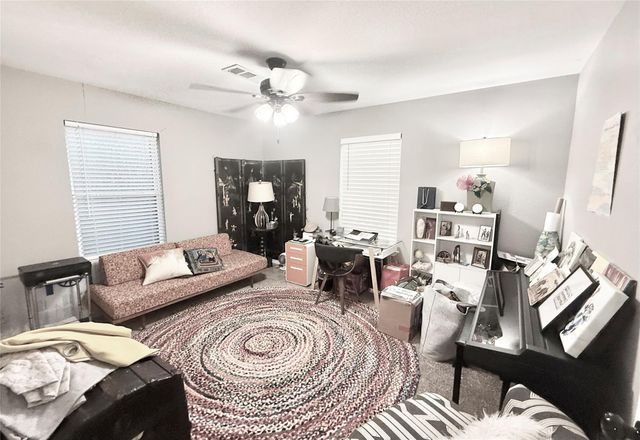 2043 Des Jardines Street, Houston, TX 77023