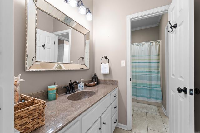 1515 John Ed, Conway, AR 72034