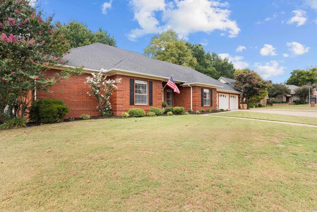 1515 John Ed, Conway, AR 72034