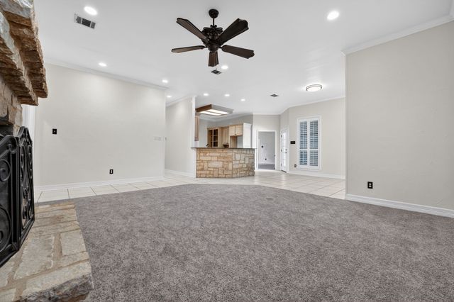 800 Granite Lane, Lorena, TX 76655