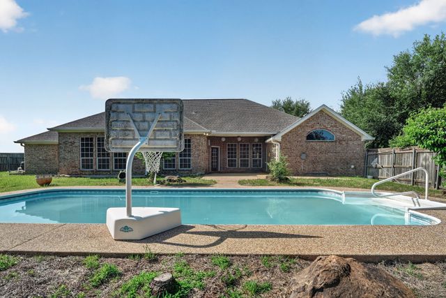 800 Granite Lane, Lorena, TX 76655