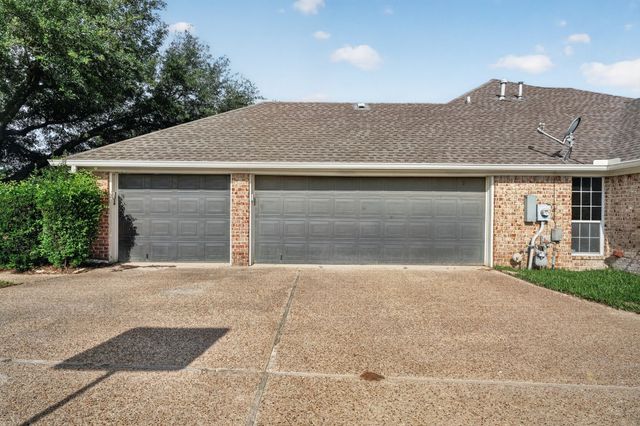 800 Granite Lane, Lorena, TX 76655