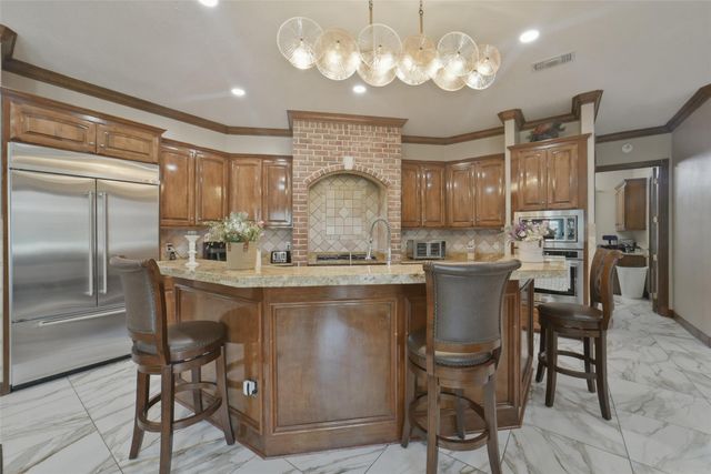 5810 Waterwalk Court, Richmond, TX 77469