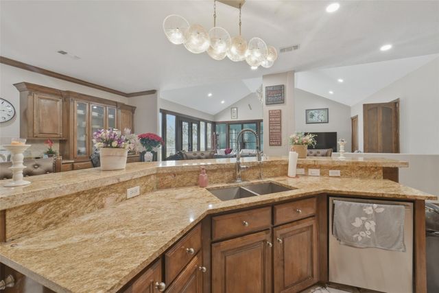 5810 Waterwalk Court, Richmond, TX 77469