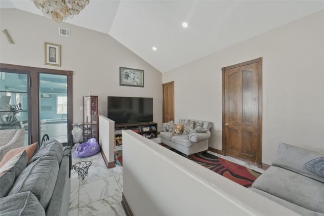 5810 Waterwalk Court, Richmond, TX 77469