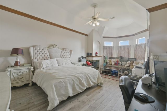 5810 Waterwalk Court, Richmond, TX 77469