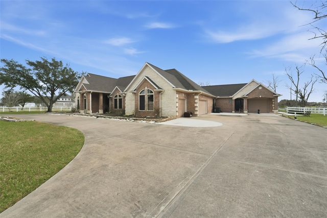 5810 Waterwalk Court, Richmond, TX 77469