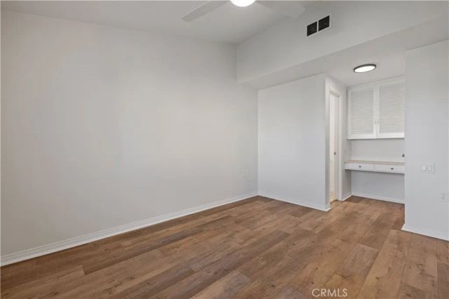 19152 Avenue of the Oaks B, Newhall, CA 91321