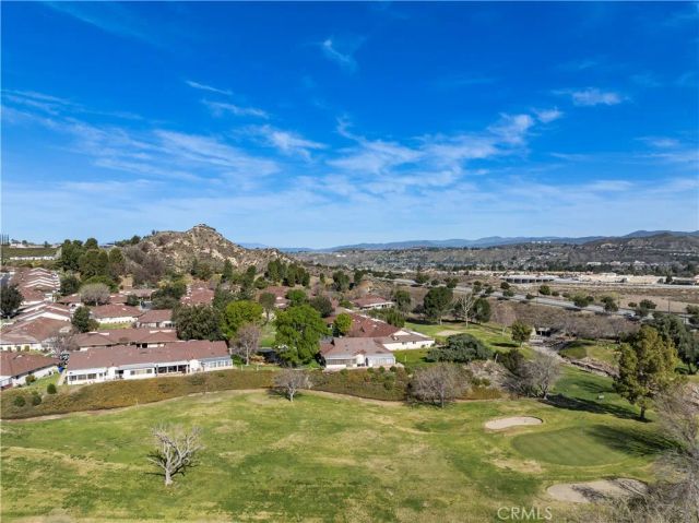 19152 Avenue of the Oaks B, Newhall, CA 91321