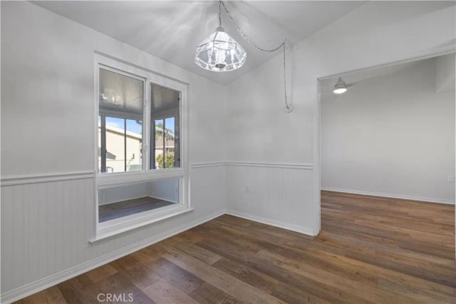 19152 Avenue of the Oaks B, Newhall, CA 91321