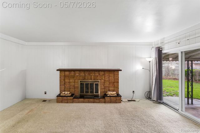 14053 April Lane, Warren, MI 48088