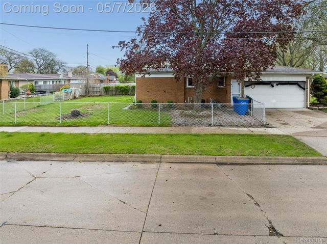 14053 April Lane, Warren, MI 48088