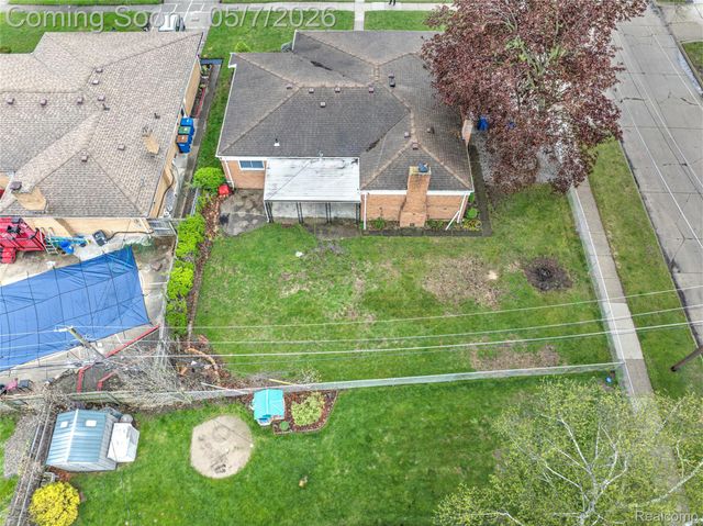 14053 April Lane, Warren, MI 48088