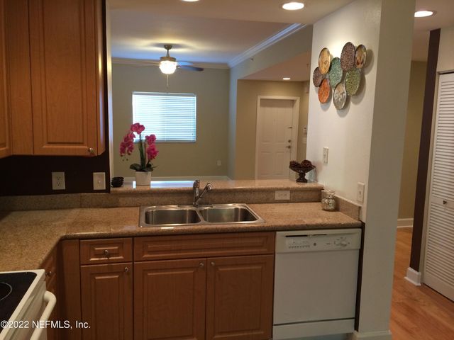 9745 TOUCHTON Road 1005, Jacksonville, FL 32246