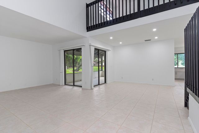 1955 Sacramento, Weston, FL 33326